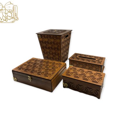 ست چوبی لوازم پذیرایی گلین، شامل جادستمال کاغذی، جا قاشقی، جعبه آجیل و خشکبار و سطل زباله مدل TSET-01